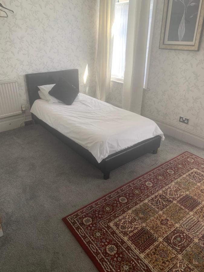 Hotel Macleods à Blackpool Extérieur photo